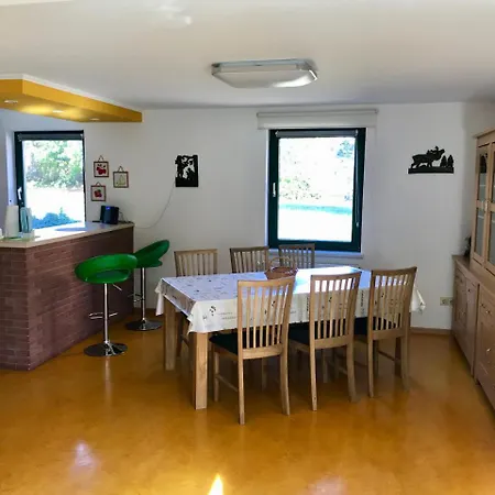 Am Eiskeller Apartment Ankershagen